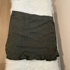 LOFT Green Ruffled Skirt